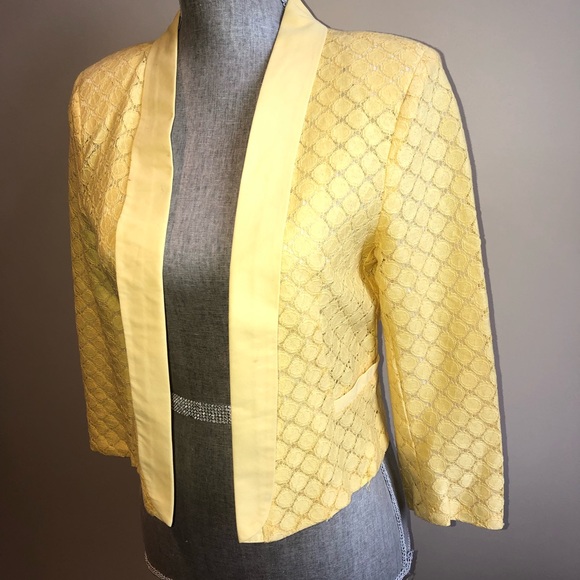 Boutique brand Cropped Blazer - Picture 5 of 6